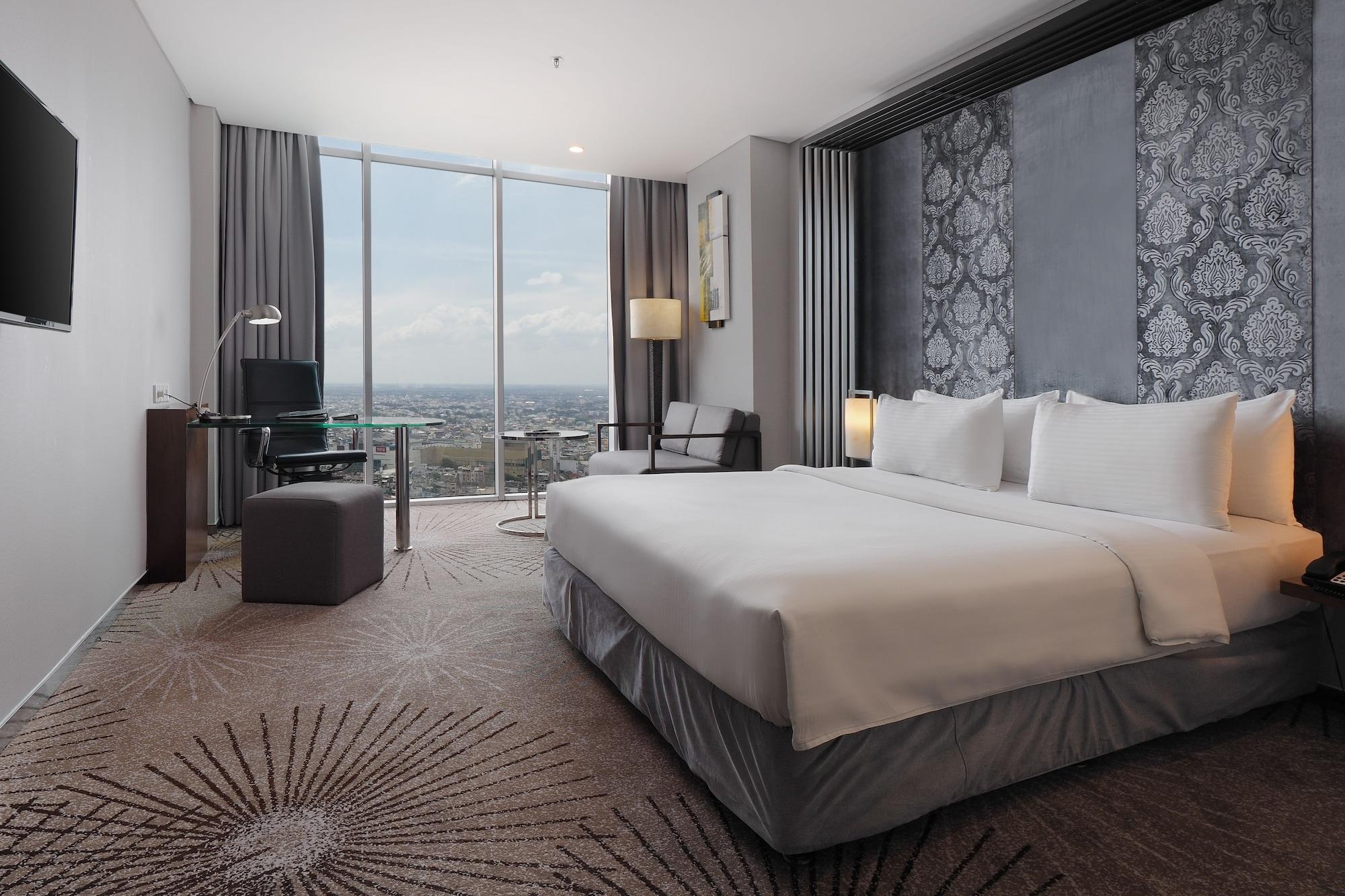 Cambridge Hotel Medan Zewnętrze zdjęcie